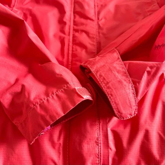 The North Face Venture Lightweight Rain Jacket - Picture 9 of 12